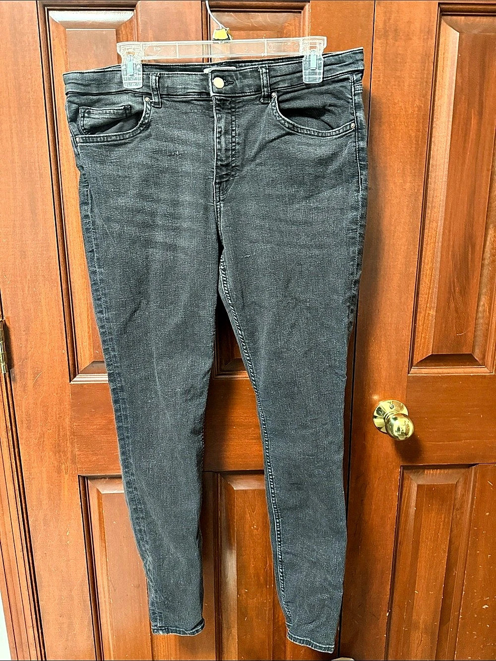 H&M Women's Charcoal Skinny Jeans